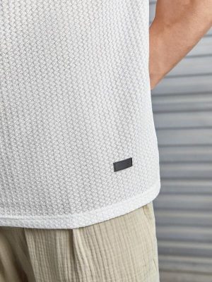 Waffle Pattern Short Sleeve T Shirt