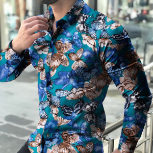 Butterfly spread long sleeve shirt