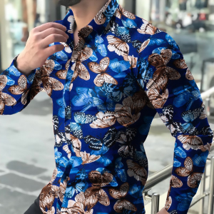 Butterfly spread long sleeve shirt