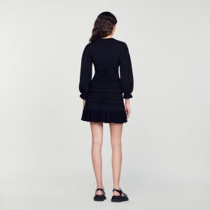 Short dress with ruffles