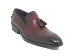 KS503-47 Carrucci Wholecut Tassel Loafer